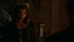 extant_GameOfThrones_2x06-TheOldGodsAndTheNew_4952