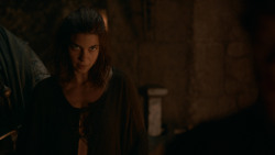 extant_GameOfThrones_2x06-TheOldGodsAndTheNew_4953