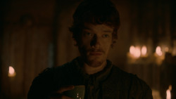 extant_GameOfThrones_2x06-TheOldGodsAndTheNew_4964