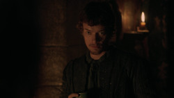 extant_GameOfThrones_2x06-TheOldGodsAndTheNew_5008
