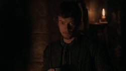 extant_GameOfThrones_2x06-TheOldGodsAndTheNew_5009