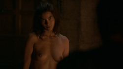 extant_GameOfThrones_2x06-TheOldGodsAndTheNew_5050
