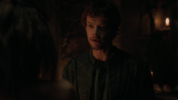 extant_GameOfThrones_2x06-TheOldGodsAndTheNew_5067