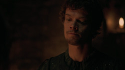 extant_GameOfThrones_2x06-TheOldGodsAndTheNew_5087