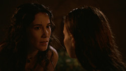 extant_GameOfThrones_2x06-TheOldGodsAndTheNew_5178