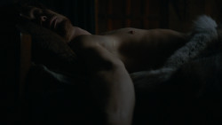 extant_GameOfThrones_2x06-TheOldGodsAndTheNew_5213