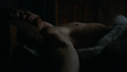 extant_GameOfThrones_2x06-TheOldGodsAndTheNew_5215