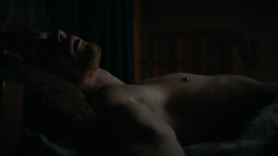 extant_GameOfThrones_2x06-TheOldGodsAndTheNew_5256