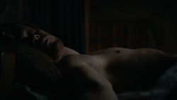 extant_GameOfThrones_2x06-TheOldGodsAndTheNew_5261