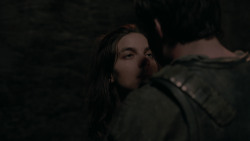 extant_GameOfThrones_2x06-TheOldGodsAndTheNew_5313