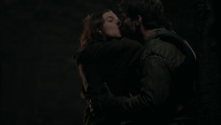 extant_GameOfThrones_2x06-TheOldGodsAndTheNew_5328