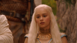 extant_GameOfThrones_2x06-TheOldGodsAndTheNew_5446