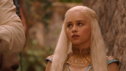 extant_GameOfThrones_2x06-TheOldGodsAndTheNew_5449