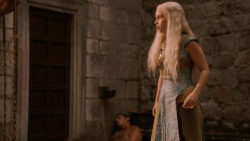 extant_GameOfThrones_2x06-TheOldGodsAndTheNew_5470