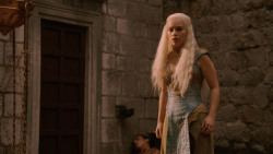 extant_GameOfThrones_2x06-TheOldGodsAndTheNew_5471
