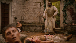 extant_GameOfThrones_2x06-TheOldGodsAndTheNew_5489