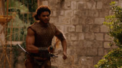extant_GameOfThrones_2x06-TheOldGodsAndTheNew_5501