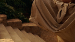 extant_GameOfThrones_2x06-TheOldGodsAndTheNew_5550