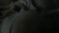 extant_GameOfThrones_2x07-AManWithoutHonor_0002