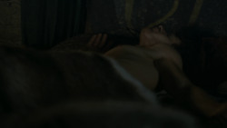 extant_GameOfThrones_2x07-AManWithoutHonor_0007