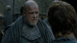 extant_GameOfThrones_2x07-AManWithoutHonor_0037