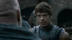 extant_GameOfThrones_2x07-AManWithoutHonor_0044