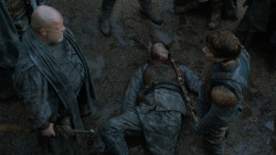 extant_GameOfThrones_2x07-AManWithoutHonor_0049
