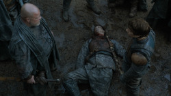 extant_GameOfThrones_2x07-AManWithoutHonor_0050