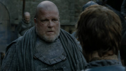 extant_GameOfThrones_2x07-AManWithoutHonor_0059