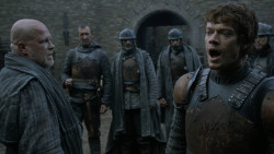 extant_GameOfThrones_2x07-AManWithoutHonor_0069