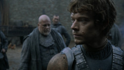 extant_GameOfThrones_2x07-AManWithoutHonor_0078