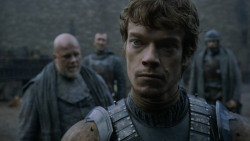 extant_GameOfThrones_2x07-AManWithoutHonor_0094