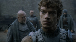 extant_GameOfThrones_2x07-AManWithoutHonor_0095