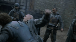 extant_GameOfThrones_2x07-AManWithoutHonor_0098