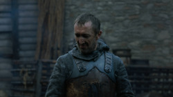 extant_GameOfThrones_2x07-AManWithoutHonor_0100