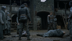 extant_GameOfThrones_2x07-AManWithoutHonor_0120