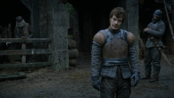 extant_GameOfThrones_2x07-AManWithoutHonor_0123