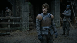 extant_GameOfThrones_2x07-AManWithoutHonor_0126