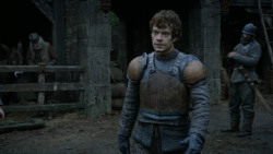 extant_GameOfThrones_2x07-AManWithoutHonor_0128