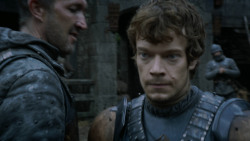 extant_GameOfThrones_2x07-AManWithoutHonor_0132