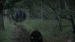 extant_GameOfThrones_2x07-AManWithoutHonor_0144