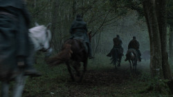 extant_GameOfThrones_2x07-AManWithoutHonor_0161