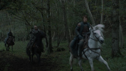 extant_GameOfThrones_2x07-AManWithoutHonor_0172