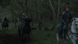 extant_GameOfThrones_2x07-AManWithoutHonor_0173