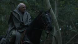 extant_GameOfThrones_2x07-AManWithoutHonor_0181