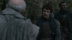 extant_GameOfThrones_2x07-AManWithoutHonor_0202