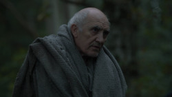 extant_GameOfThrones_2x07-AManWithoutHonor_0235