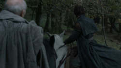 extant_GameOfThrones_2x07-AManWithoutHonor_0276