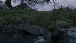 extant_GameOfThrones_2x07-AManWithoutHonor_0292
