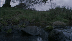 extant_GameOfThrones_2x07-AManWithoutHonor_0294